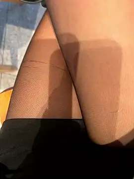 yimisun01 লাইভ XXX চ্যাট