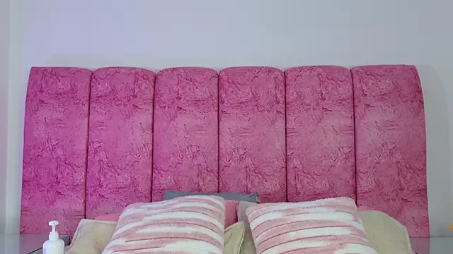 emmacurvy Chat XXX in diretta