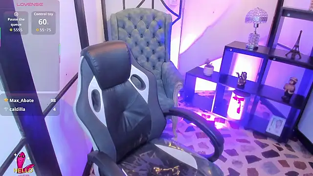 NahomiRichards_ Chat XXX in diretta