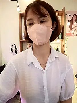 Emma_LinhのライブXXXチャット