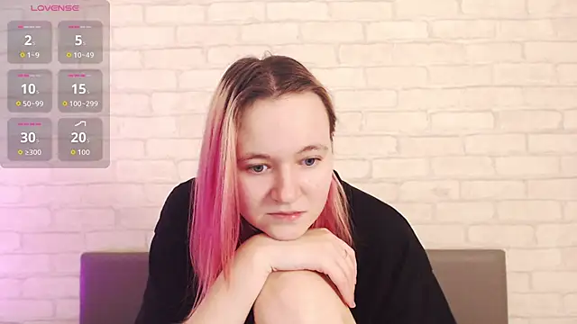 Ericha_Stone Chat XXX in diretta