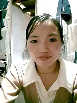 ngan-cute Live XXX-Chat