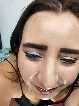 isabella_lovem 即時 XXX 聊天