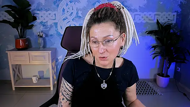 UmaSpace Chat XXX in diretta