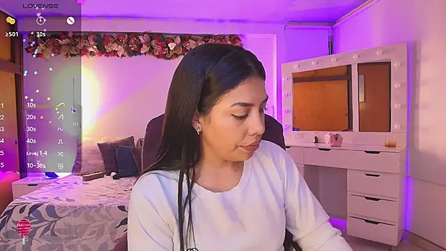 kloe28's Live XXX Chat