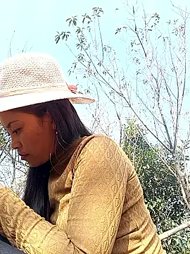 Alice-567's Live XXX Chat