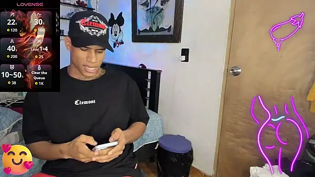 JUANBIGCOCK21CM's Live XXX Chat