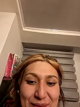 Živý XXX chat Magenta_Moon