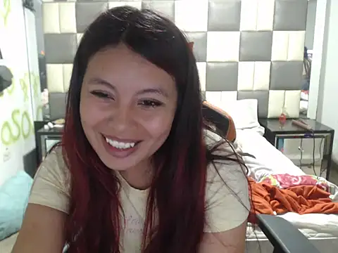 dulcecandy18 élő XXX-chatje