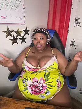 Chocolatebunnyxx96 Chat XXX in diretta