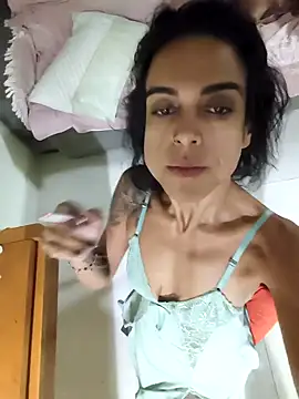 flora-69 Chat XXX in diretta