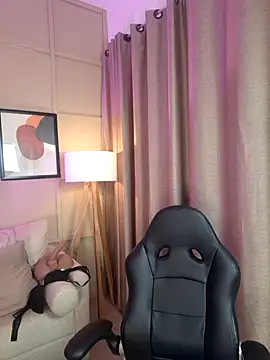 Živý XXX chat Amber_gold_