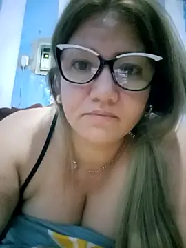 Carlotaazul 现场XXX聊天