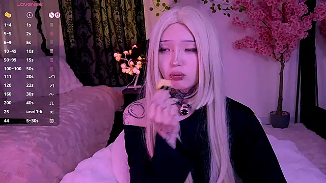 Lein_Bone Live XXX Chat