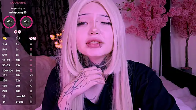 XXX chat uživo modela Lein_Bone