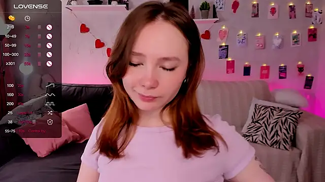 XXX chat uživo modela LanaBlu_