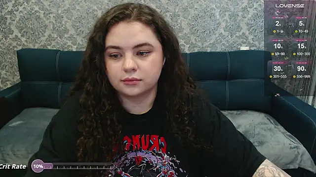 LunaRoub's Live XXX Chat