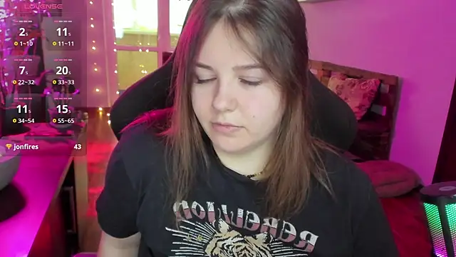 XNirvanaX Chat XXX live