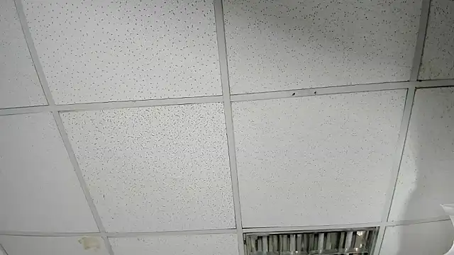 Aisha_hotts777 élő XXX-chatje