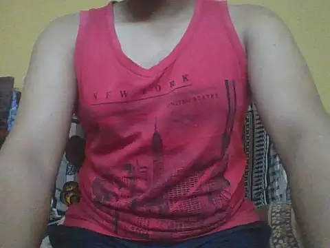 LUSTBOY4321 即時 XXX 聊天