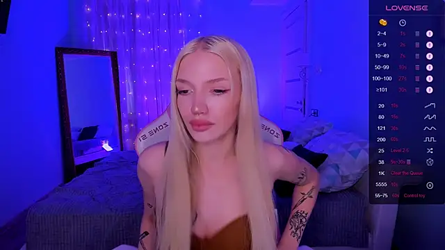 AnyaTaylor_'s Live XXX Chat