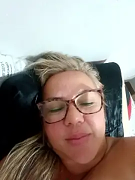 Pamelamilf's Live XXX Chat