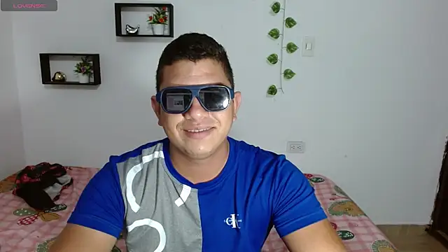 MaxSteel155 Webcam show