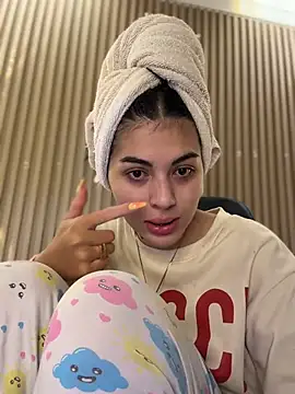 Sarasanders_4's Live XXX Chat