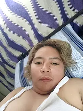 Chat XXX en directo de kinkynastymum74