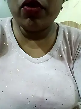 Chatroom XXX en direct de Desi_Biwi