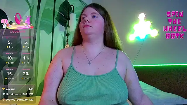 RubyValen live XXX chat