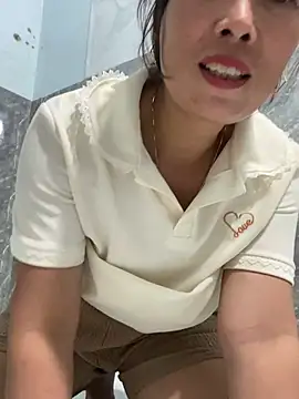 Linaannn 现场XXX聊天