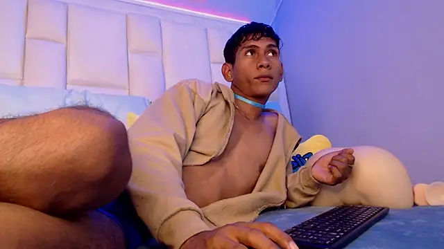 Nick_Collins18's Live XXX Chat