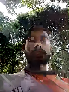 Chatroom XXX en direct de X-_boy