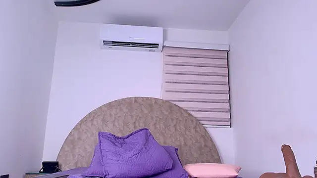 Онлайн чат XXX abigail_fx