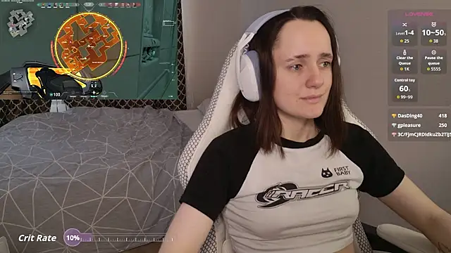 Luna_Loveee: онлайн-секс-чат