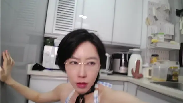 Suotomeai 网络视讯表演