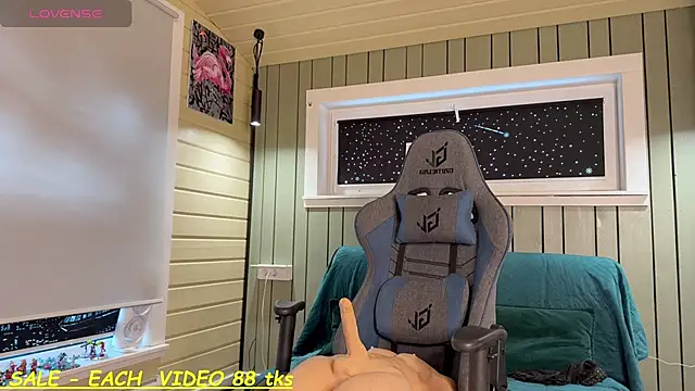 SandyChris' Live XXX Chat