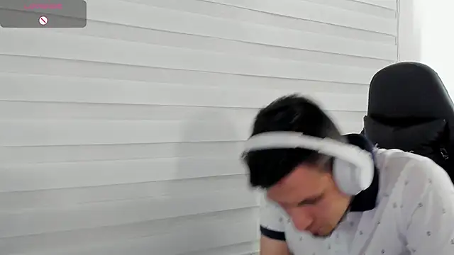 Rick_Adams webkamerás műsora