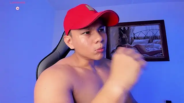 RoyConstance's Live XXX Chat