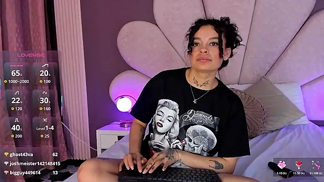 KatherineGomez 现场XXX聊天