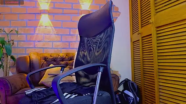 Dylanstonne: απευθείας συνομιλία ΧΧΧ