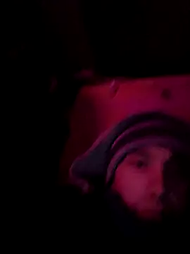 Fuckboy4public élő XXX-chatje