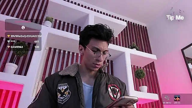 ApoloCruz Adlı Modelin Web Kamerası Şovu