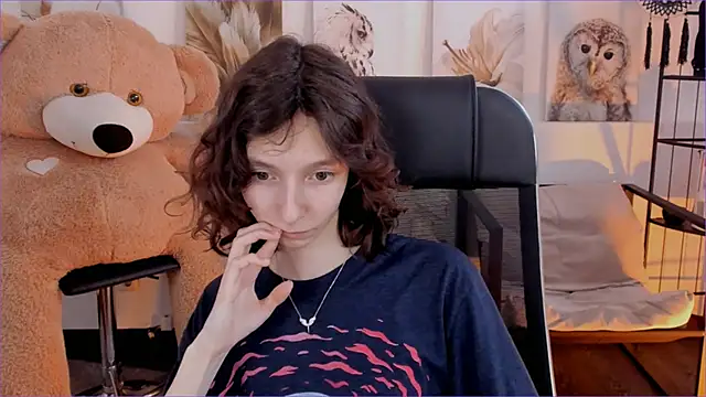 EmmanuellBrown Adlı Modelin Canlı XXX Sohbeti