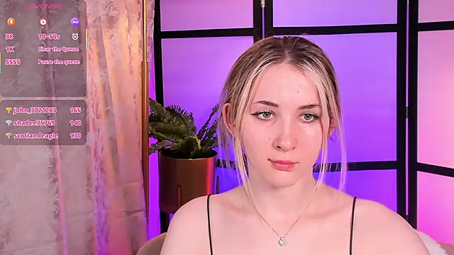 LiraKink 现场XXX聊天