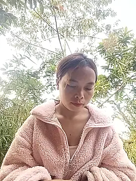 May-pocve 在線直播表演