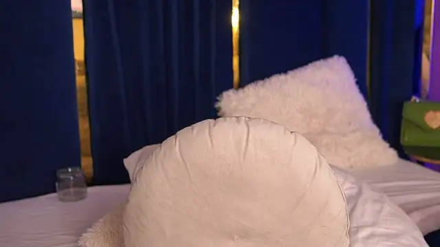 Chloe_GraceeX: онлайн-секс-чат