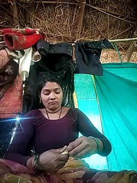 Kiran_bhabi's Live XXX Chat