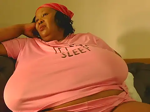 nancy111 Chat XXX in diretta